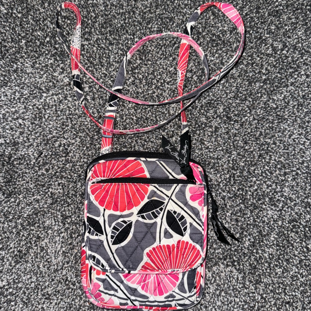 Vera Bradley sling/crossbody